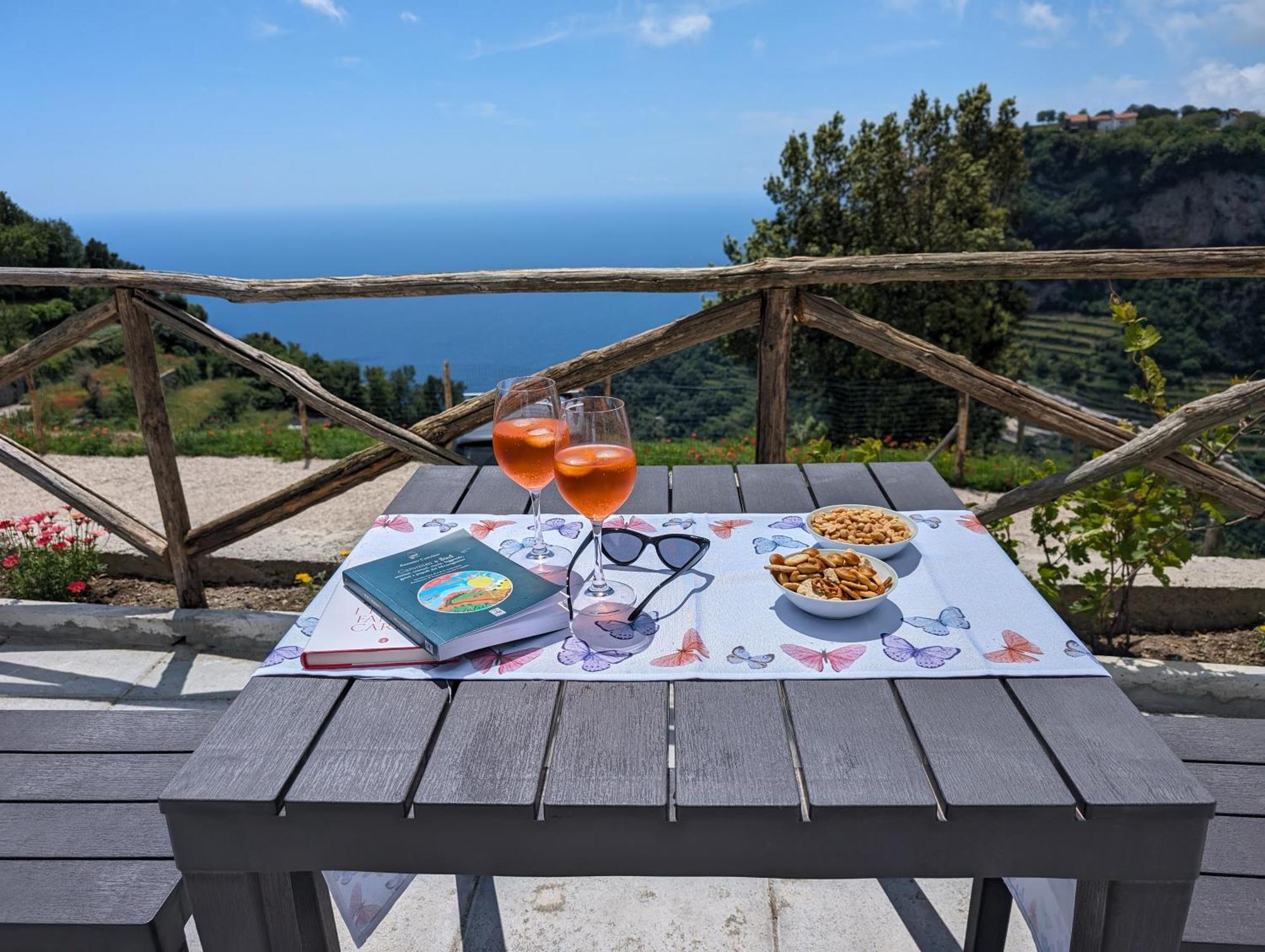 Louis House Ad Agerola Per Amalfi Positano Pompei Villa Camera foto